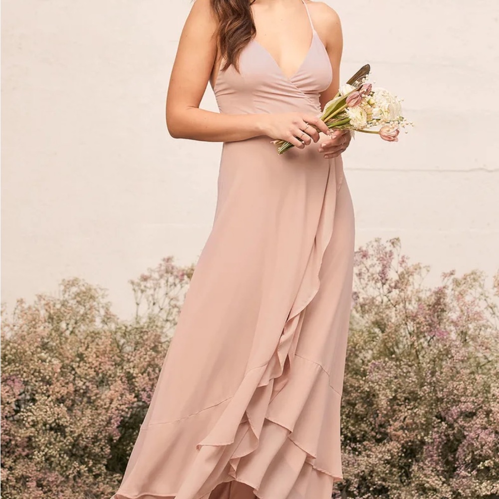 Lulus maxi dress with lace up back